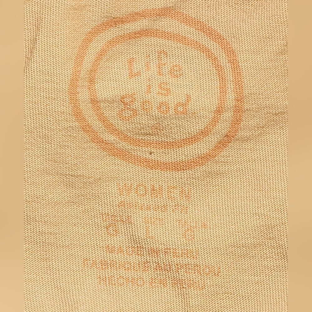 Life is Good Light Peach Rocket Dog in Car Relaxed Fit T-shirt Women's L - Picture 5 of 9